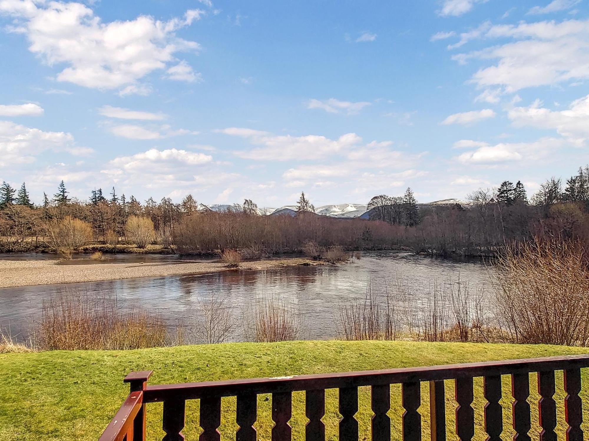 27 Aviemore Holiday Park ภายนอก รูปภาพ